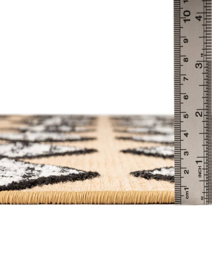 Detail image of  5' 3 x 7' 7  Washable  Indoor / Outdoor Rug