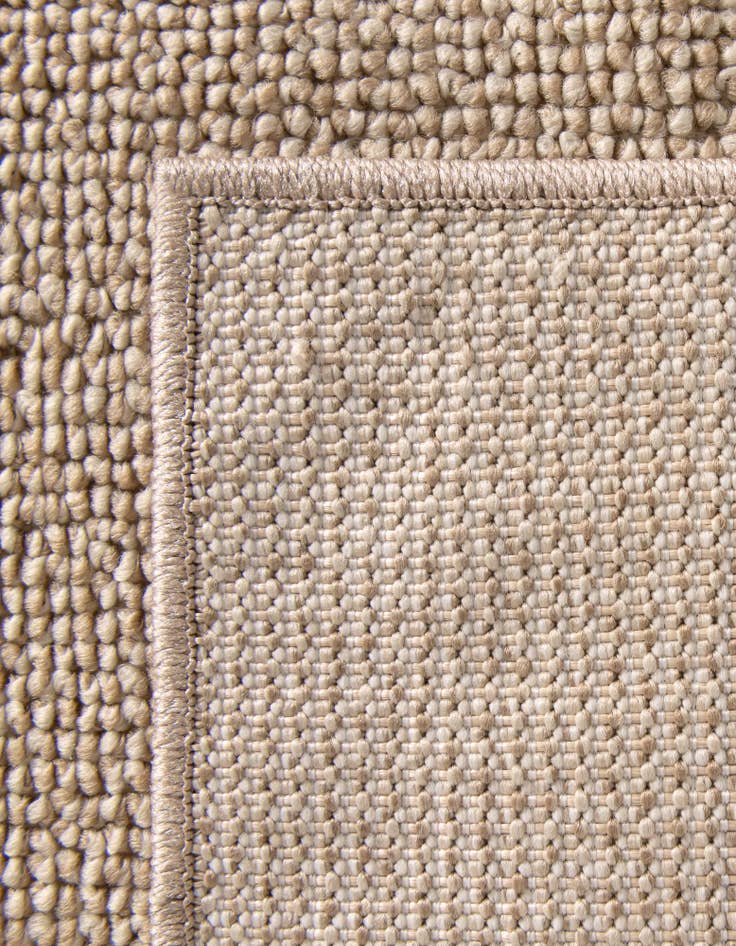 Detail image of  4' x 6'  Washable Solid Indoor / Outdoor Rug