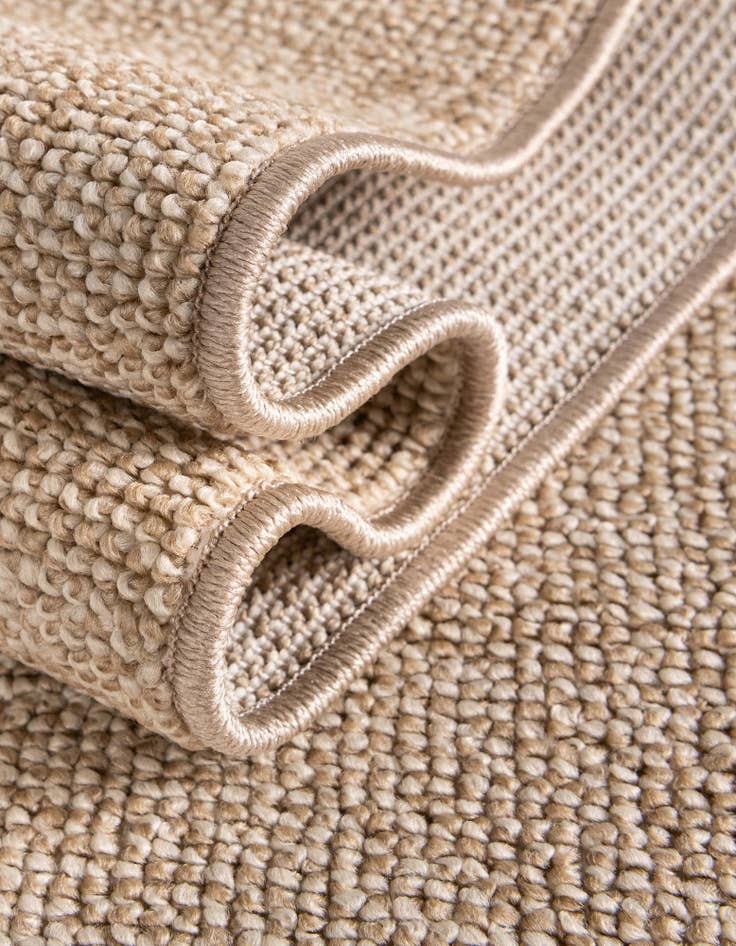 Detail image of  4' x 6'  Washable Solid Indoor / Outdoor Rug