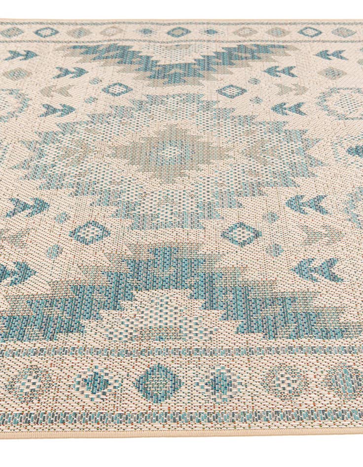 Detail image of  5' x 7' 3  Washable Traditional Indoor / Outdoor Rug