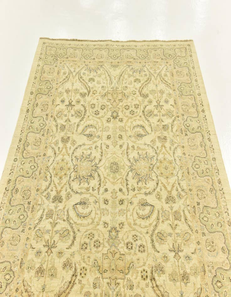 Detail image of  5' 6 x 7' 6  Hand Knotted Peshawar Ziegler Rug