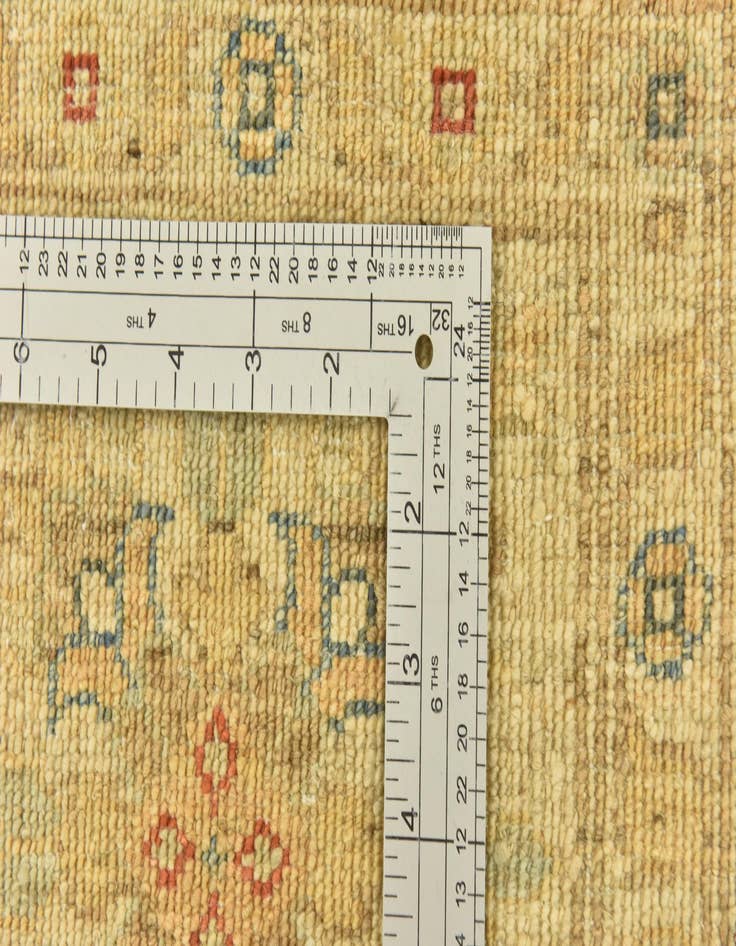 Detail image of  6' 4 x 9' 7  Hand Knotted Peshawar Ziegler Rug