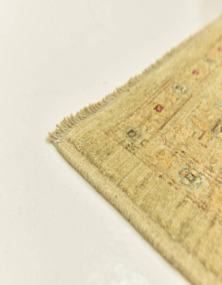 Detail image of  6' 4 x 9' 7  Hand Knotted Peshawar Ziegler Rug