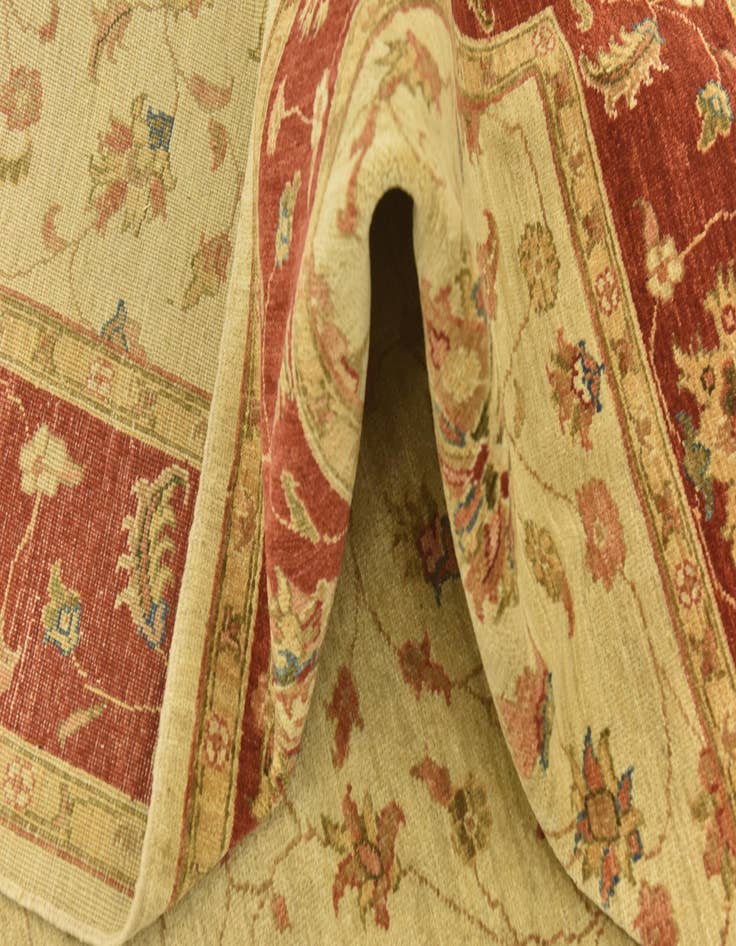 Detail image of  6' 9 x 9' 8  Hand Knotted Peshawar Ziegler Rug