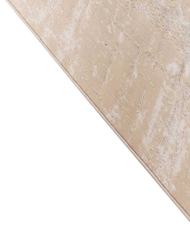 Detail image of Jill Zarin 5' x 8' Uptown Rug