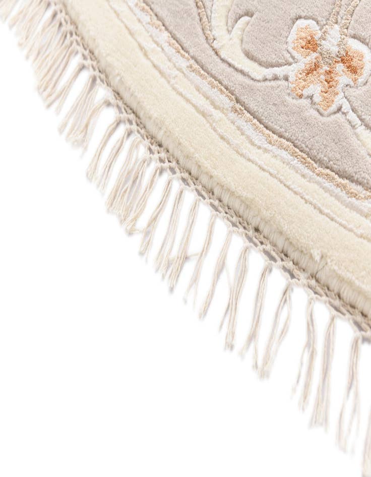 Detail image of  6' 7 x 6' 7  Hand Knotted Darya Round Rug