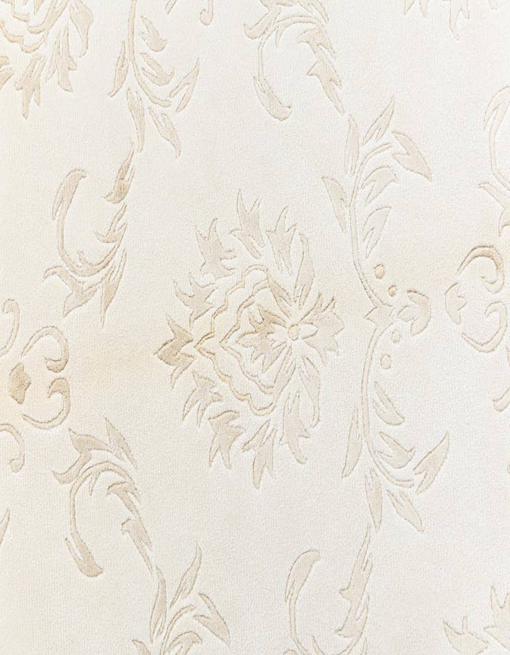 Detail image of  6' 7 x 6' 7  Hand Knotted Darya Round Rug