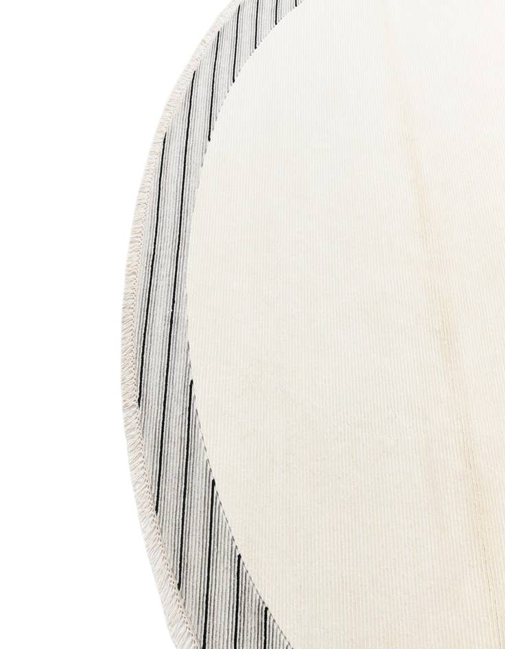 Detail image of  6' 6 x 6' 6  Hand Knotted Darya Wool Round Rug