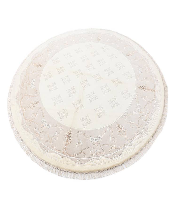 Detail image of  8' 3 x 8' 3  Hand Knotted Darya Wool Round Rug