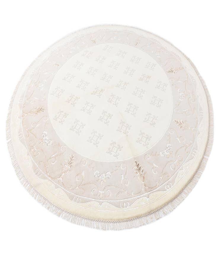 Detail image of  8' 3 x 8' 3  Hand Knotted Darya Wool Round Rug