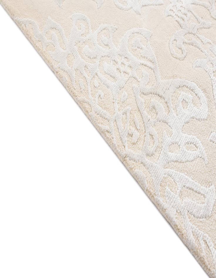 Detail image of  2' 9 x 9' 11  Hand Knotted Darya Wool Runner Rug