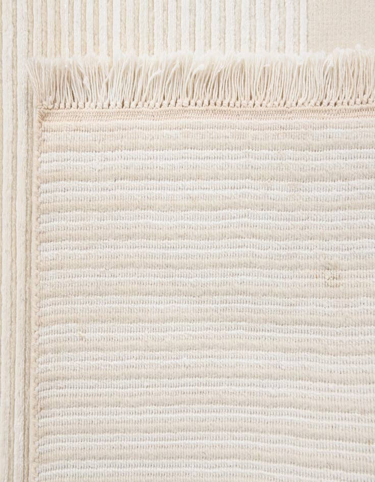 Detail image of  2' 9 x 9' 10  Hand Knotted Darya Wool Runner Rug