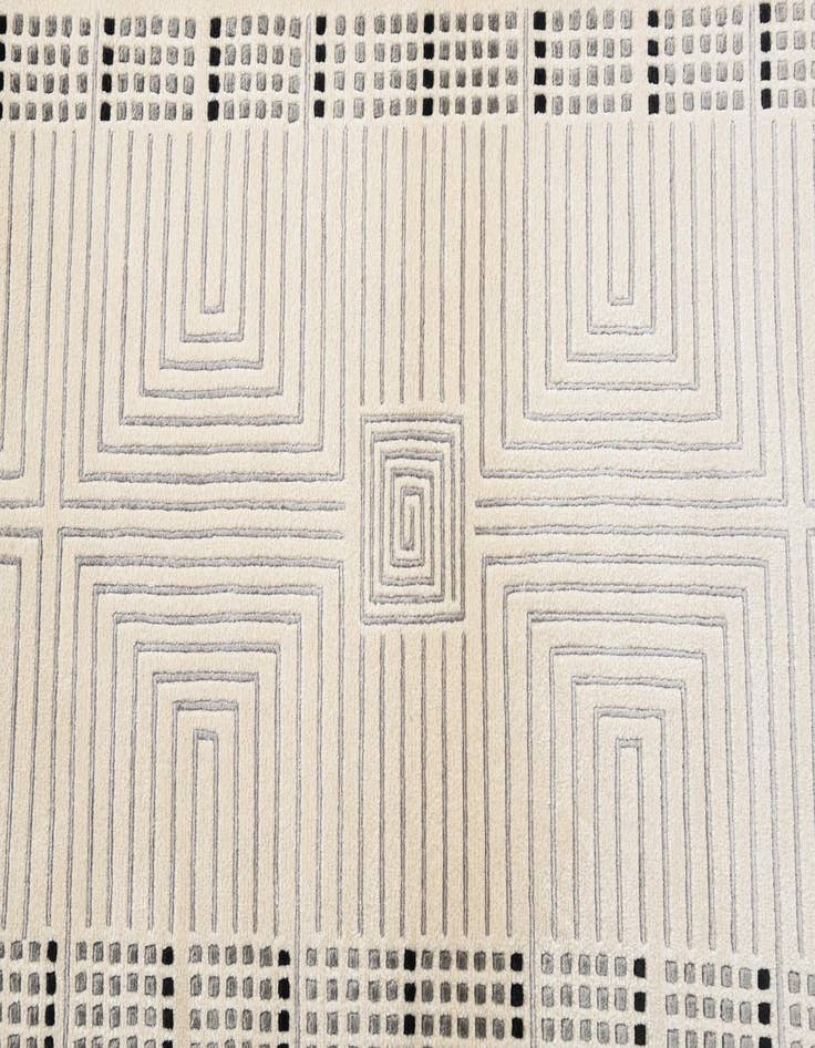 Detail image of  2' 8 x 10'  Hand Knotted Darya Wool Runner Rug