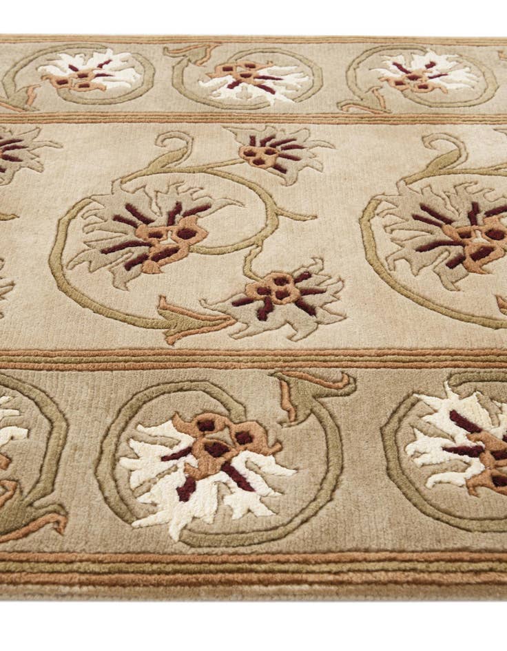 Detail image of  2' 8 x 9' 9  Hand Knotted Darya Wool Runner Rug