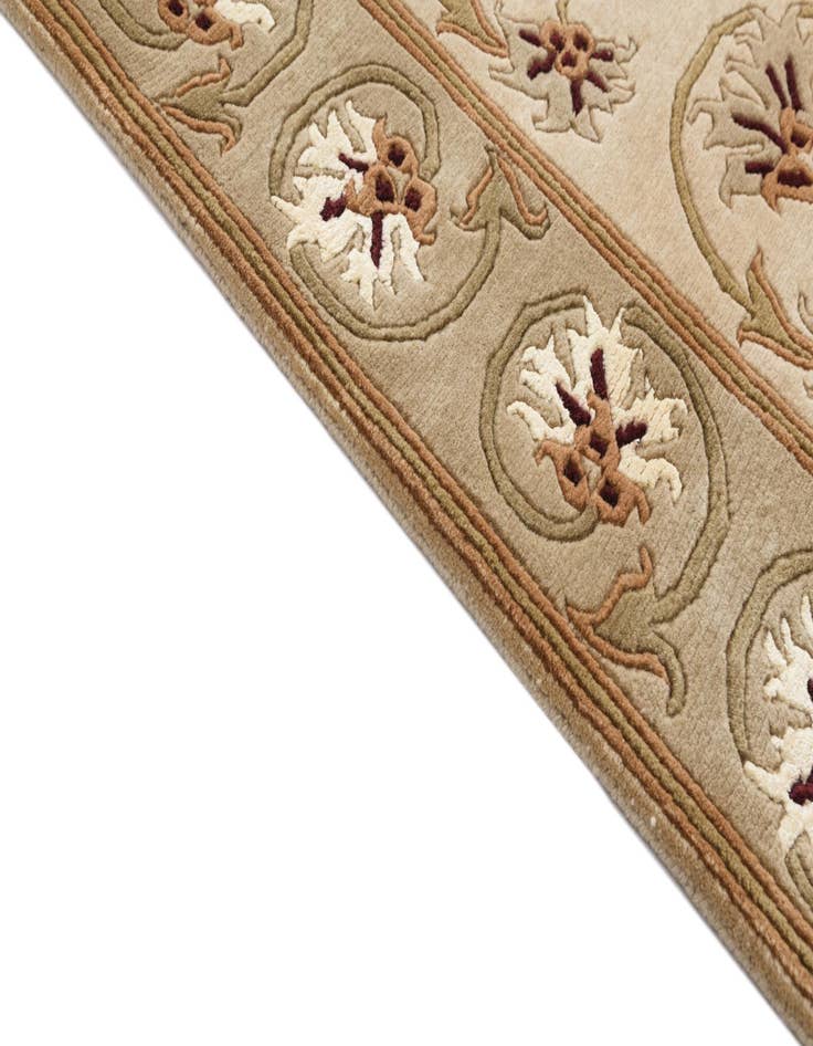 Detail image of  2' 8 x 9' 9  Hand Knotted Darya Wool Runner Rug