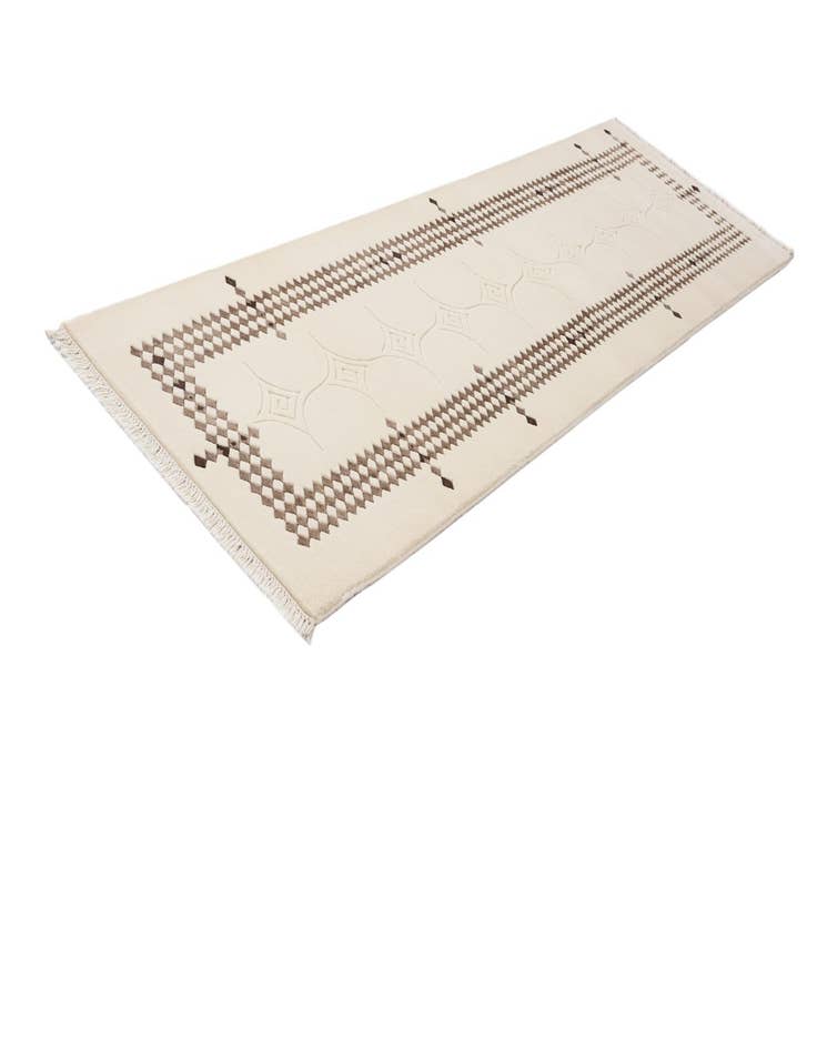 Detail image of  2' 9 x 9' 7  Hand Knotted Darya Wool Runner Rug