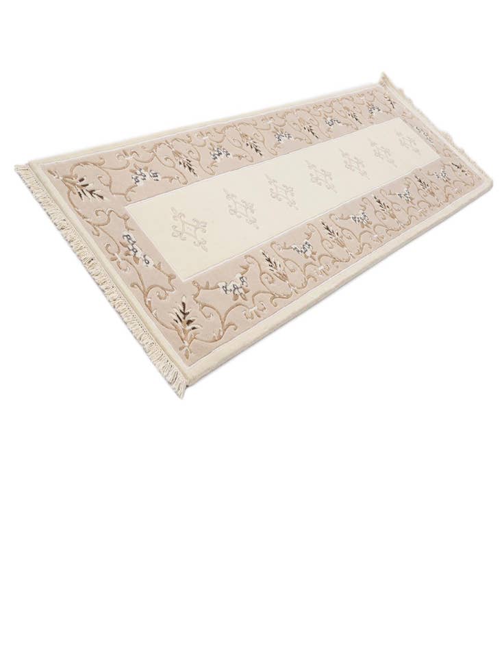 Detail image of  2' 9 x 9' 9  Hand Knotted Darya Wool Runner Rug