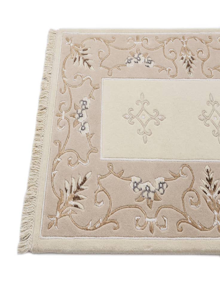 Detail image of  2' 9 x 9' 9  Hand Knotted Darya Wool Runner Rug