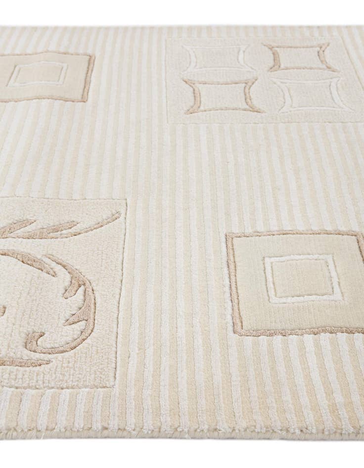 Detail image of  2' 9 x 8' 6  Hand Knotted Darya Wool Runner Rug