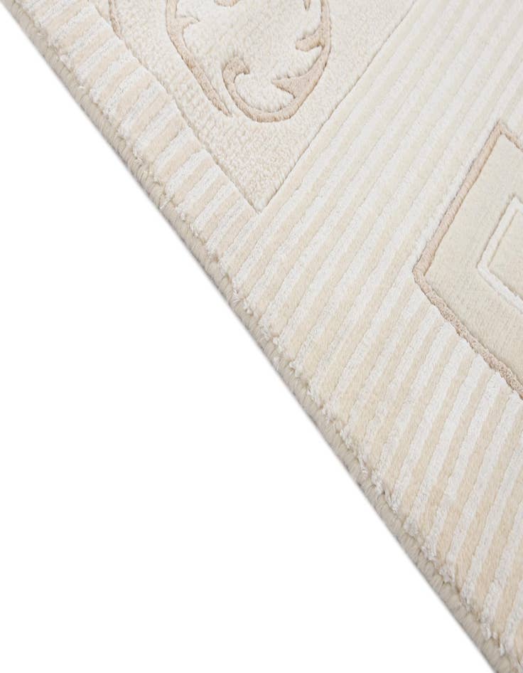 Detail image of  2' 9 x 8' 6  Hand Knotted Darya Wool Runner Rug