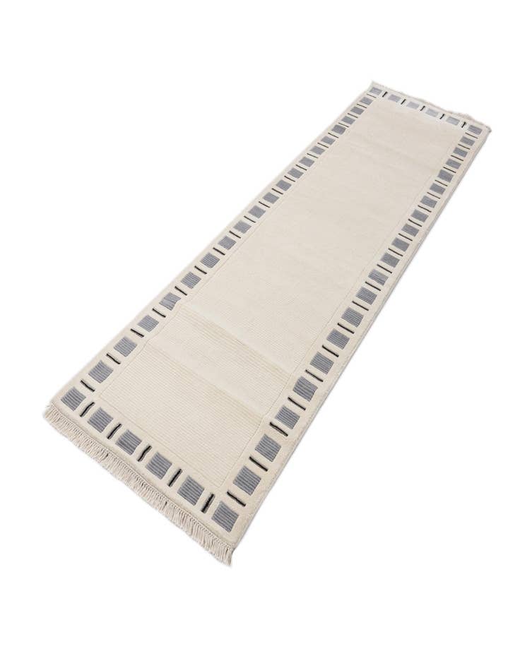 Detail image of  2' 8 x 9' 8  Hand Knotted Darya Wool Runner Rug