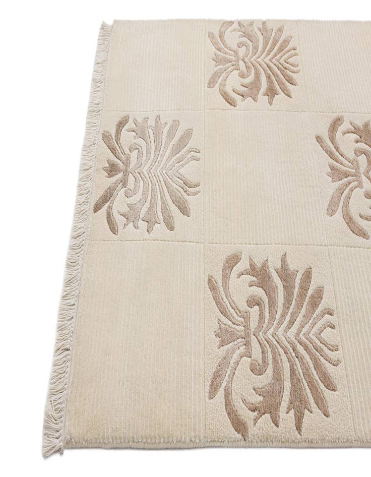 Detail image of  3' 3 x 13' 4  Hand Knotted Darya Wool Runner Rug