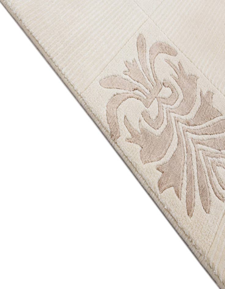 Detail image of  3' 3 x 13' 4  Hand Knotted Darya Wool Runner Rug