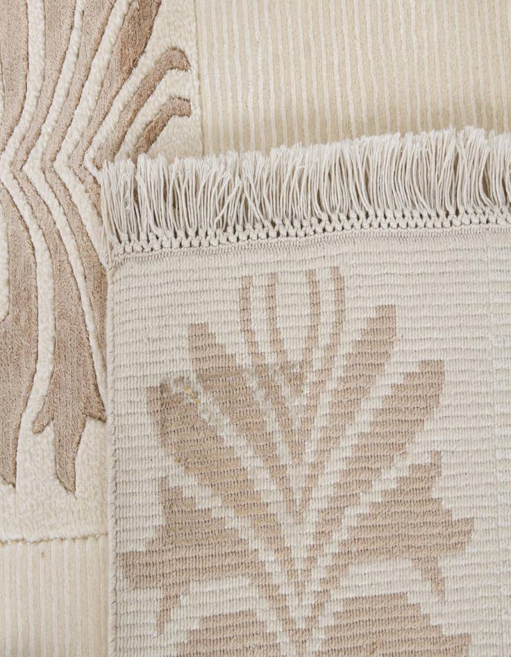 Detail image of  3' 3 x 13' 4  Hand Knotted Darya Wool Runner Rug