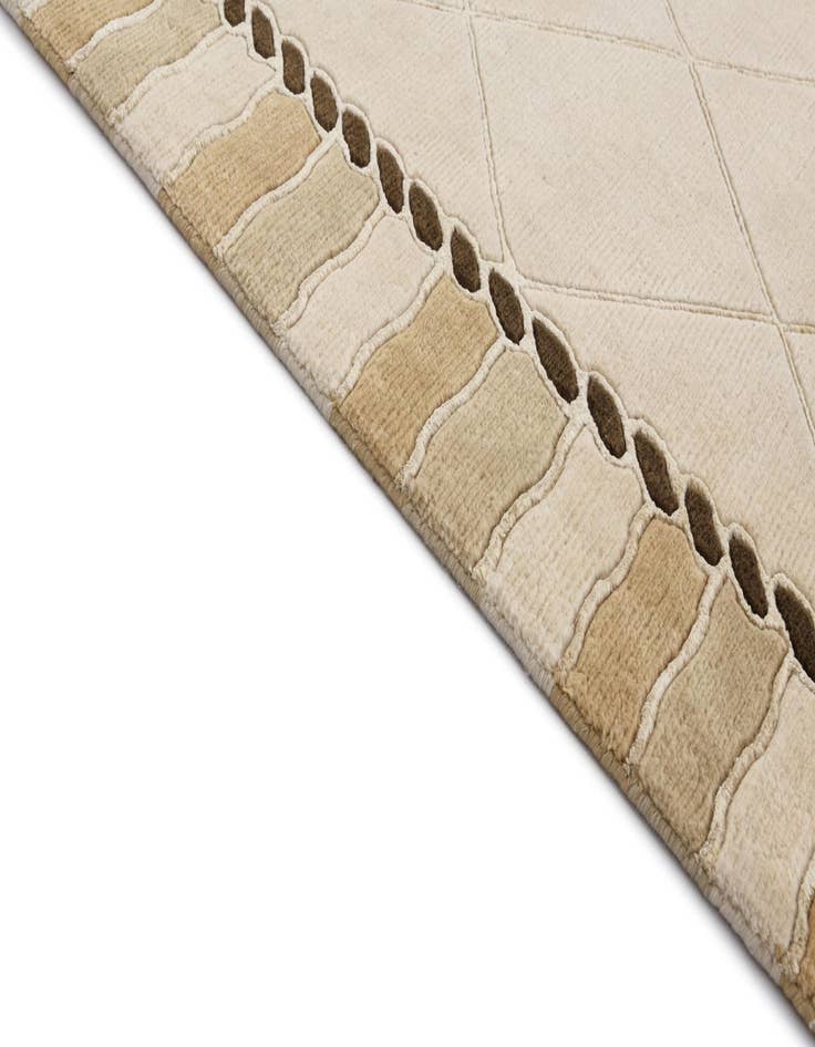 Detail image of  3' 3 x 13'  Hand Knotted Darya Wool Runner Rug