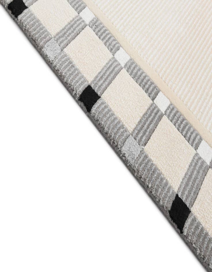 Detail image of  2' 7 x 12' 11  Hand Knotted Darya Wool Runner Rug