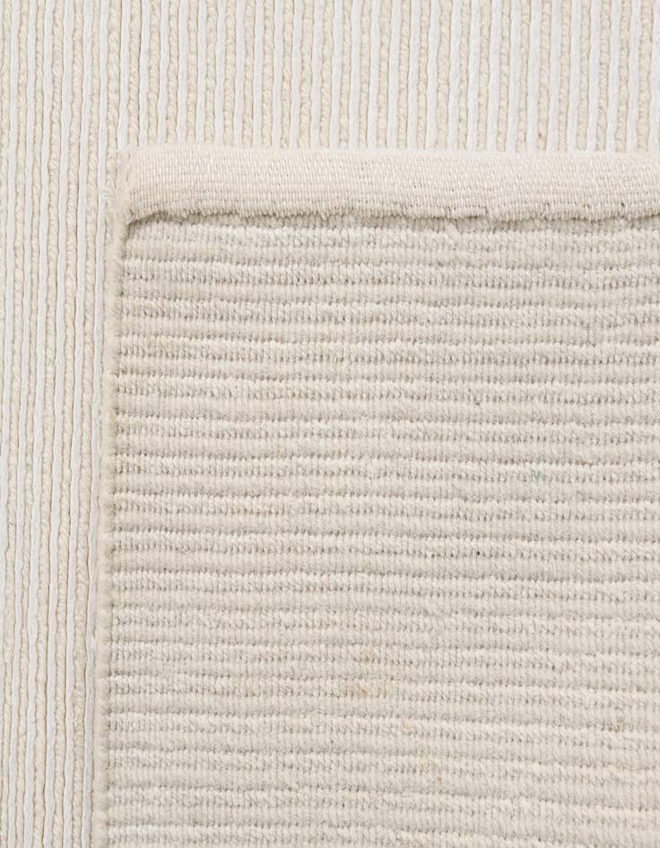 Detail image of  2' 8 x 10' 1  Hand Knotted Darya Wool Runner Rug