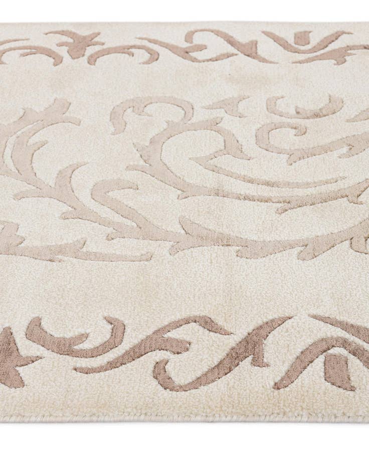 Detail image of  2' 7 x 13' 3  Hand Knotted Darya Wool Runner Rug