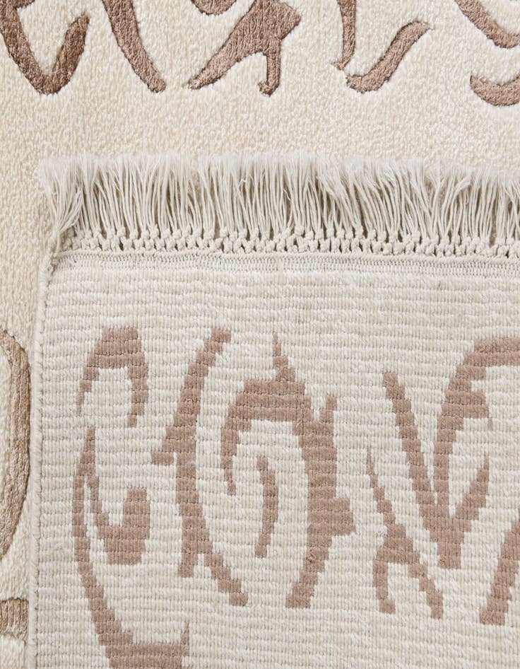 Detail image of  2' 7 x 13' 3  Hand Knotted Darya Wool Runner Rug