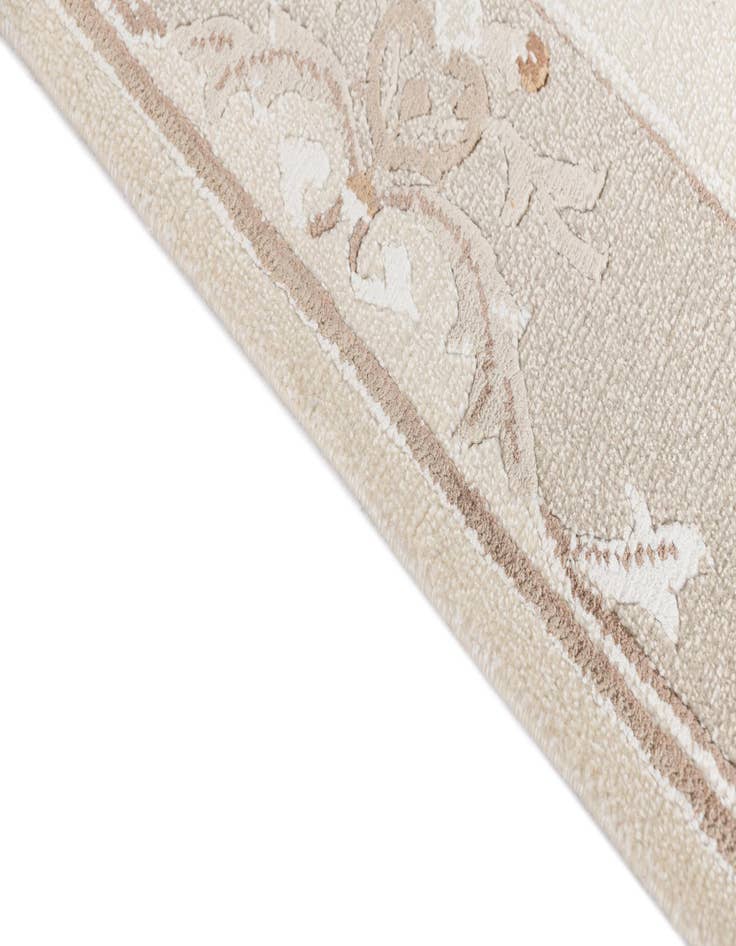 Detail image of  2' 11 x 10' 4  Hand Knotted Darya Wool Runner Rug