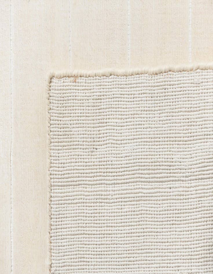 Detail image of  2' 7 x 9' 10  Hand Knotted Darya Wool Runner Rug