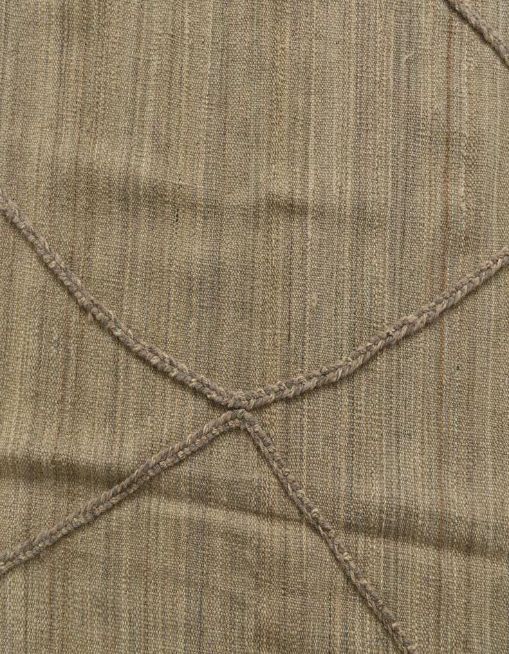 Detail image of  4' 6 x 9' 10  Hand Woven Kilim Modern Wool Runner Rug