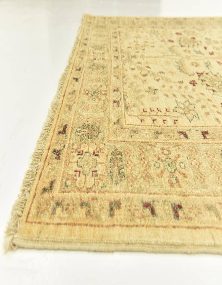 Detail image of  4' 4 x 17' 5  Hand Knotted Peshawar Ziegler Runner Rug