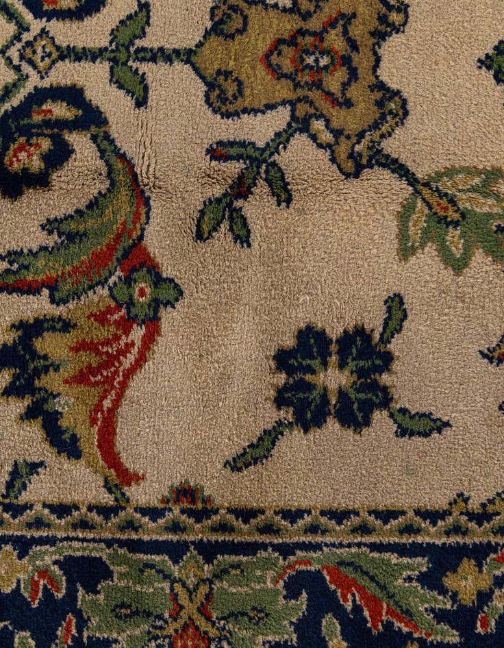 Detail image of  5' x 12' Sarough Wool Runner Rug
