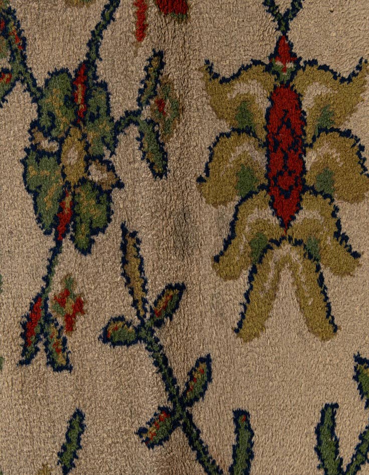 Detail image of  5' x 12' Sarough Wool Runner Rug
