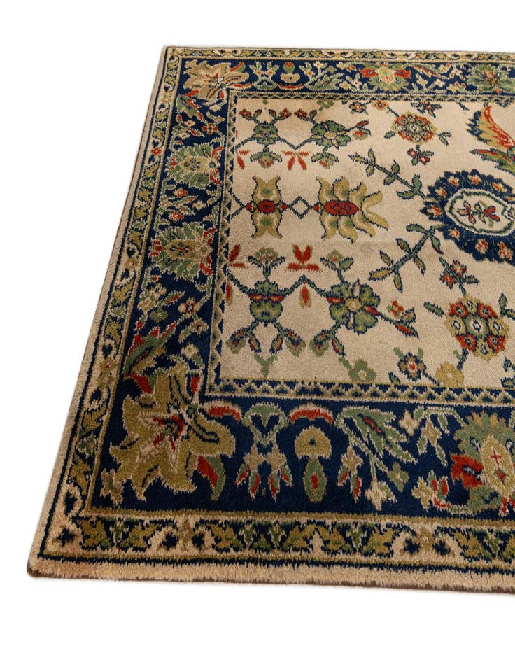 Detail image of  5' x 12' Sarough Wool Runner Rug