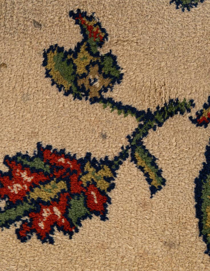 Detail image of  5' x 12' Sarough Wool Runner Rug