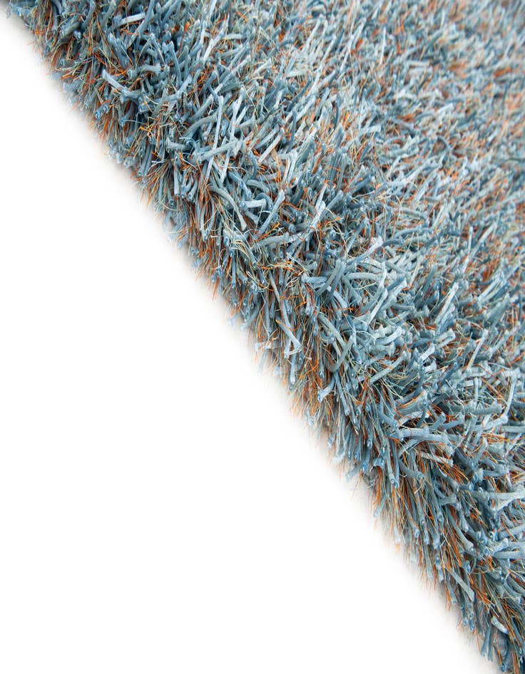 Detail image of  5' x 6' 7  Hand Woven Two-Tone Shag Rug