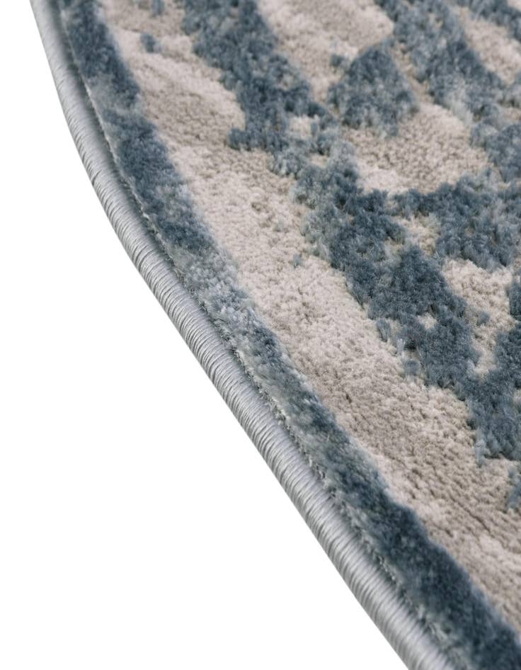 Detail image of  4' x 6' Derbyshire Oval Rug
