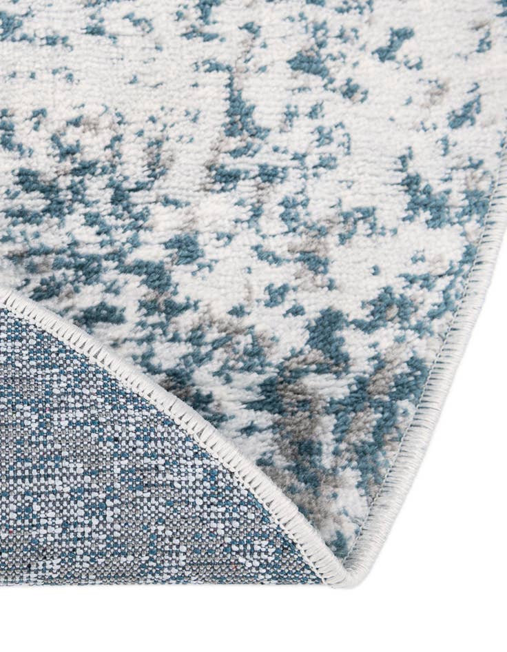 Detail image of  4' 1 x 6' 1 Monte Carlo Oval Rug