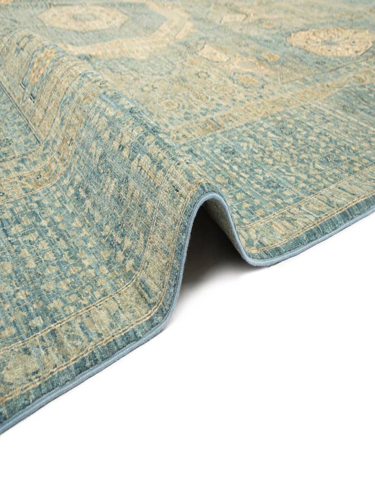 Detail image of  8' 3 x 9' 7 Amina Rug