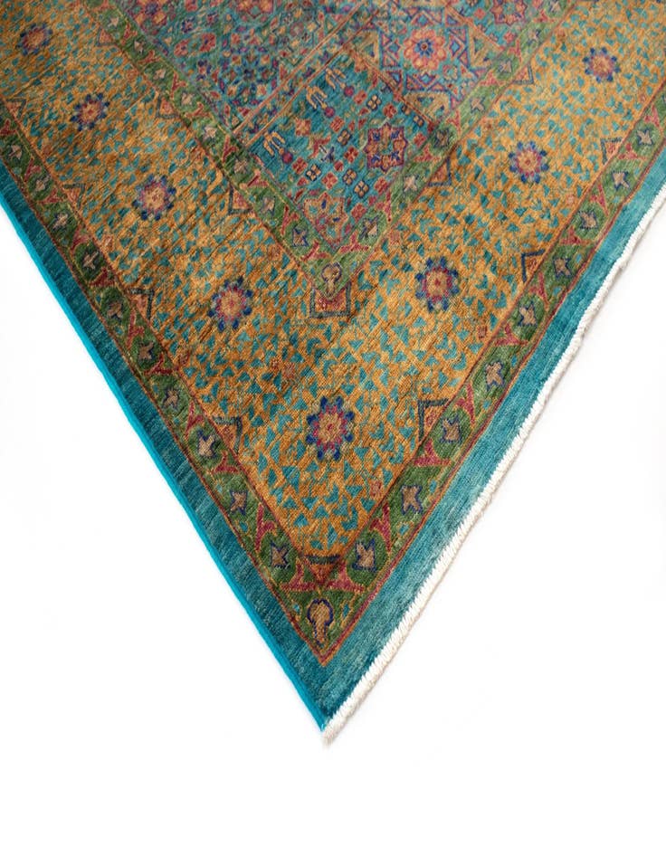 Detail image of  5' 10 x 7' 9 Amina Wool Rug