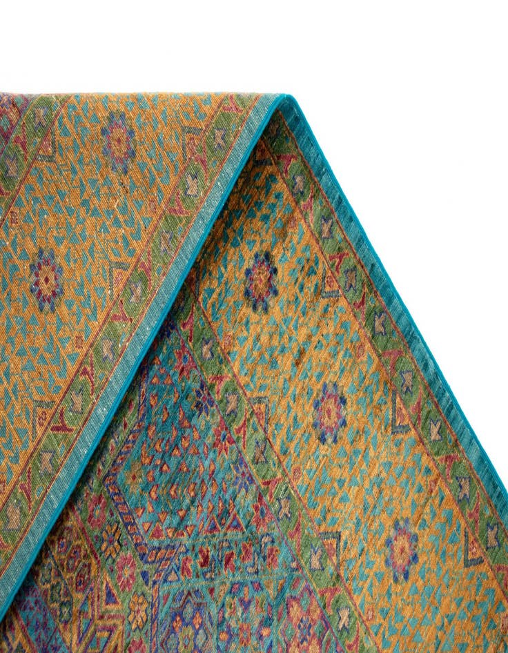 Detail image of  5' 10 x 7' 9 Amina Wool Rug