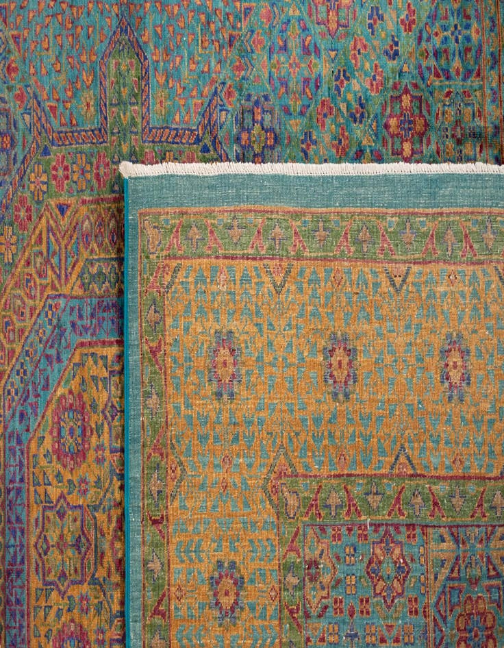 Detail image of  5' 10 x 7' 9 Amina Wool Rug