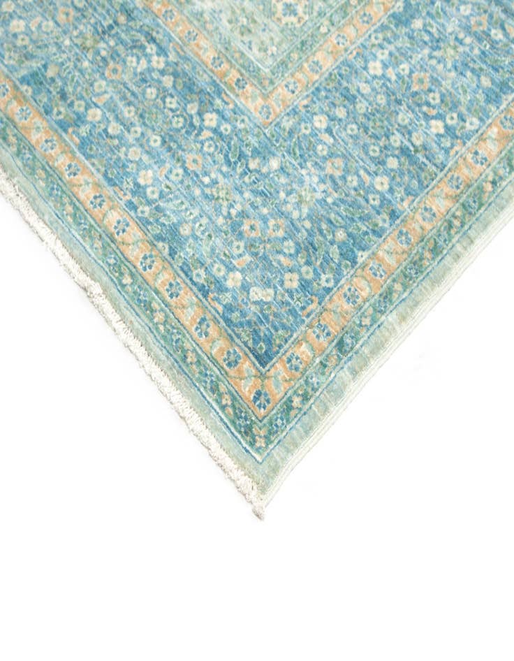 Detail image of  8' 10 x 11' 7  Hand Knotted Amina Rug