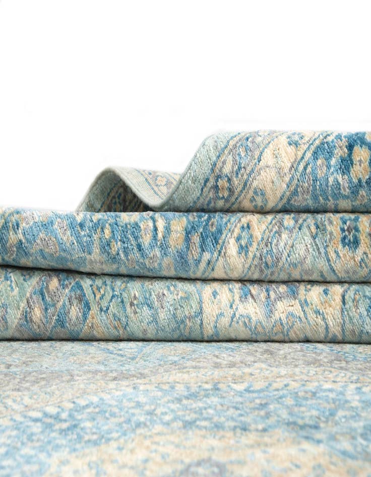 Detail image of  8' 8 x 11' 8  Hand Knotted Amina Rug